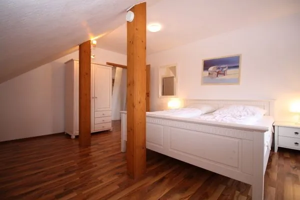 Schlafzimmer  Wohnung Leuchtturm OG