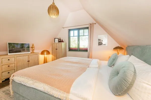 Schlafzimmer  Ferienhaus Ferdinand mit Sauna, Kamin und Terrasse - Hunde willkommen