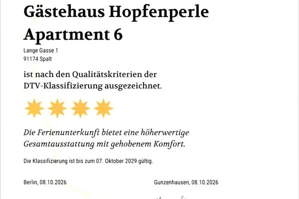 Dekoratives Detail  Apartment mit Balkon "Sonnenhopfen"