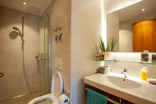 Badezimmer  OBSC Chalet 815 ü.M.