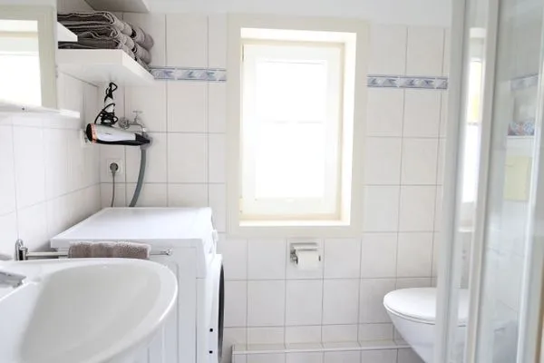 Badezimmer  Kampener Weg 4 - „Peters Ausguck“