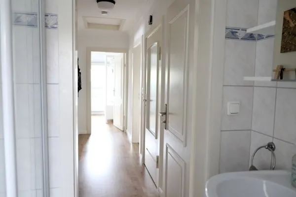 Badezimmer  Kampener Weg 4 - „Peters Ausguck“