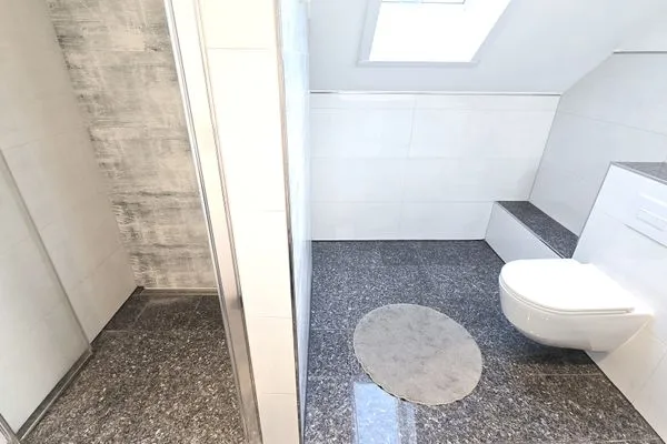 Badezimmer  Ferienhaus "Marie II" ostseenah im Ferienpark Holm