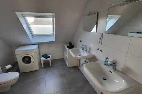 Badezimmer  Wohnung Seemöwe OG