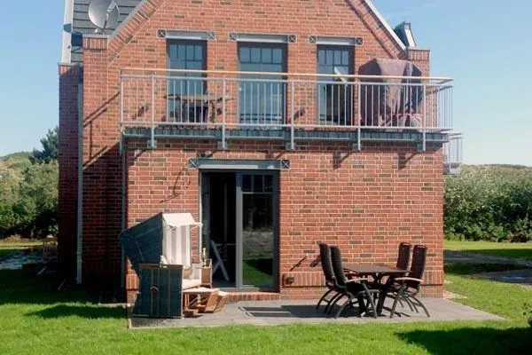 Hauptansicht Bootshaus in den Dünen - 4 Ferienwohnung 2