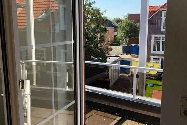 Blick raus zum Balkon Haus Solaris Ferienwohnung Lüttje Koje