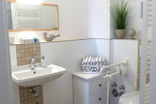 Badezimmer der Strand Residenz Wohnung 8 in Wittdün auf Amrum Strand Residenz Ferienwohnung *Strand Residenz 8*