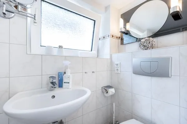 Badezimmer  Haus Weissenburg Whg. Garten West