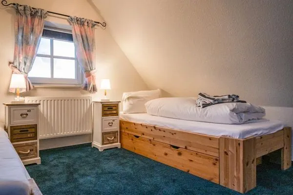 Schlafzimmer  LH Heidegrund, App.4