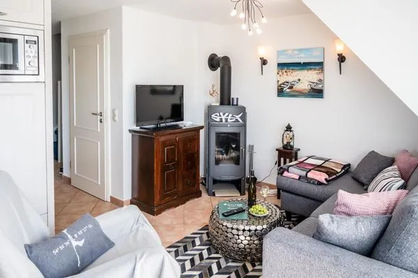 Wohnzimmer  LH Heidegrund, App.4