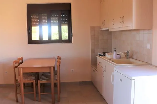 Kitchen  Takis Bizos House 1