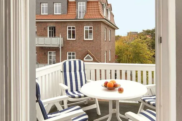 Balkon Logirhaus Doyen Ferienwohnung Robbenplate