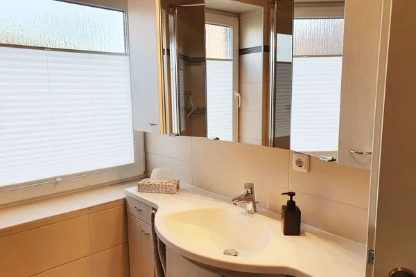 Bad 2 der Ferienwohnung Gorch Fock im Haus Kap Hoorn in Wittdün auf Amrum Haus Kap Hoorn Ferienwohnung Gorch Fock