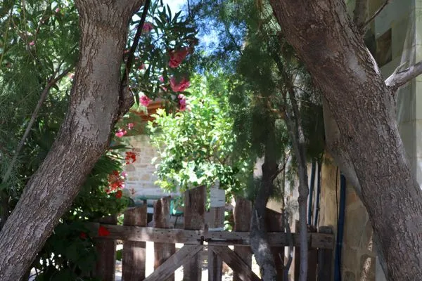 Garten  Maria-Triopetra