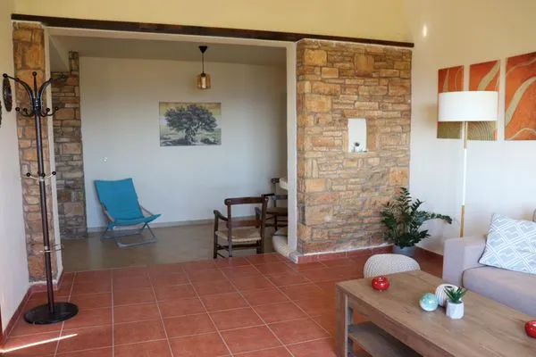 Living room  Amathianis