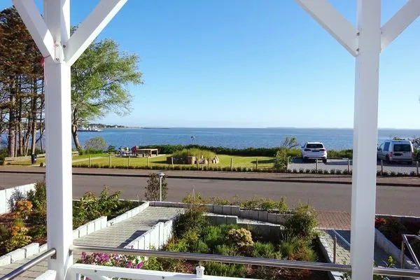 Nordbalkon der Ferienwohnung Weiße Düne 4 in Wittdün auf Amrum Haus *Weiße Düne* Ferienwohnung Weiße Düne 4