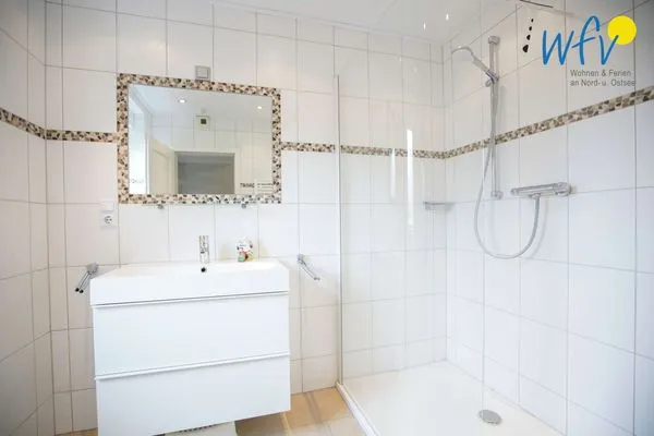 Badezimmer 1 Weidenkieker Ferienwohnung 1