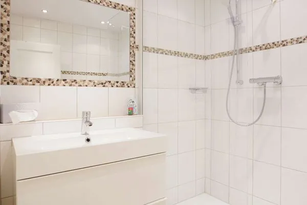 Badezimmer 2 Weidenkieker Ferienwohnung 1