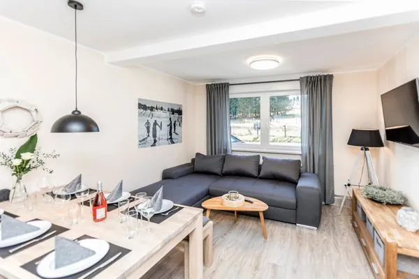 Wohnzimmer Smart Resorts Haus Jade Ferienwohnung 201