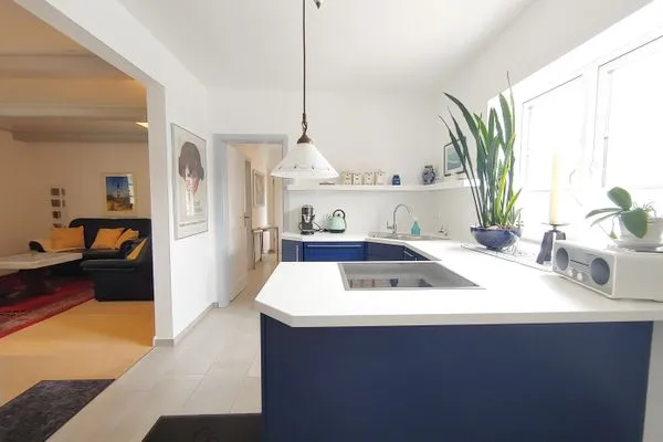 Küche / Küchenzeile Erika's Hüs Ferienwohnung „Blä Waanang"