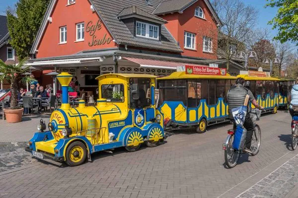 Bimmelbahn von Zingst Residenz am Strand Wohnung 1-15