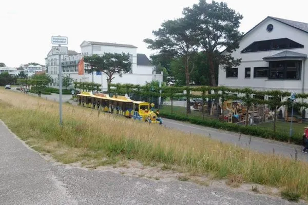 Blick von der Deichpromenade Residenz am Strand Wohnung 2-43