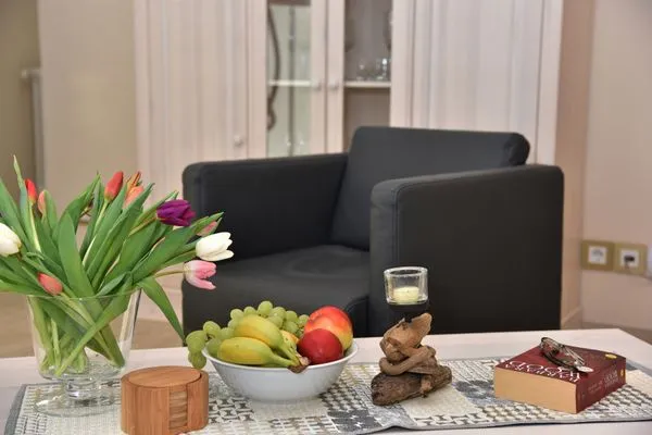 Sessel mit Couchtisch Logierhaus Friedrich WE 3 - "Klaas Störtebecker"