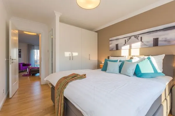 Schlafzimmer mti Doppelbett Logierhaus Friedrich WE 7 - "Heimatliebe"