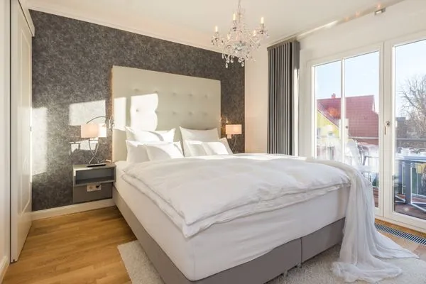 Schlafzimmer mit Doppelbett Logierhaus Friedrich WE 9 - "Hohe Düne"