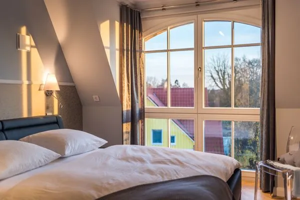 Schlafzimmer mit Doppelbett Logierhaus Friedrich WE 17 - "Seestern"