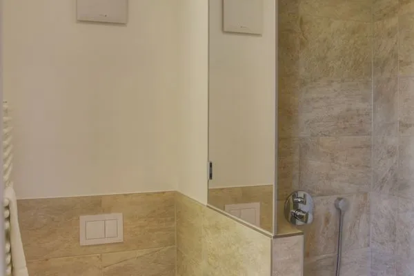 Badezimmer mit Dusche Logierhaus Friedrich WE 23 - "Buhnenzauber"