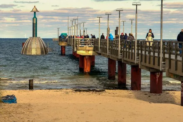 Seebrücke Zingst  Freesenkietz 23