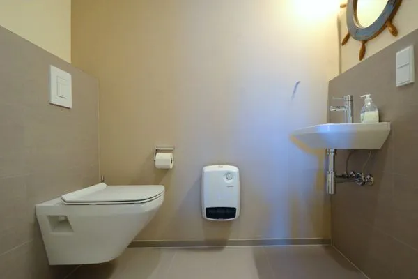 Gäste-WC  Typ C2 Lodge - Hookipa