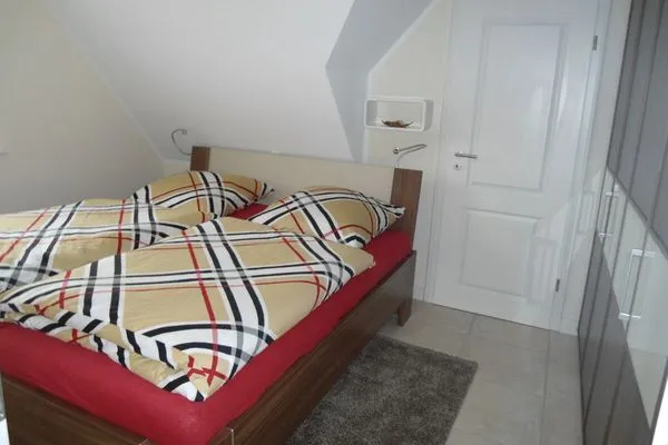 Schlafzimmer mit Doppelbett Kavelweg 9 Kavelweg 9 Whg 4 - Pier 12