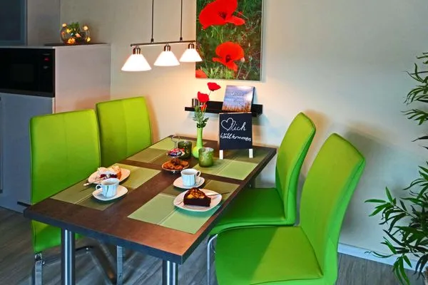 Esstisch Kavelweg 13 Kavelweg 13 Wohnung 4 - Kleiner Käptn