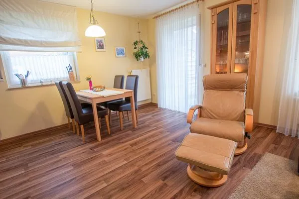 Wohnbereich Hoppenberg 9 EG links