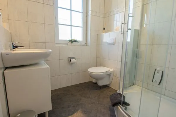 Badezimmer mit Dusche  Hoppenberg 24 - Haus Sommerfeld