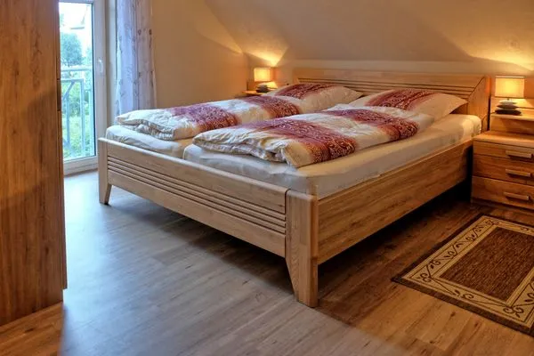 Schlafzimmer mit Doppelbett Zur Hanse Wohnung 4.5 - Zur Hanse West