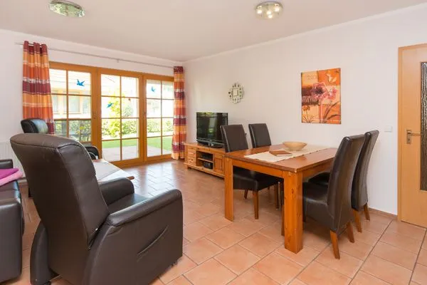 Wohnbereich Ferienpark Freesenbruch Wohnung 1.3 - Störtebeker