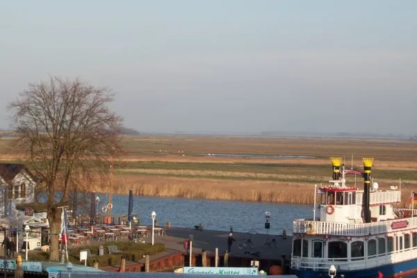 Hafen Zingst  Appartementhaus Boddenblick "Himmelkieker"