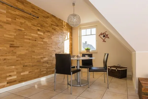 Esstisch Mühlenstrasse 23 - Wohnung Kranichblick