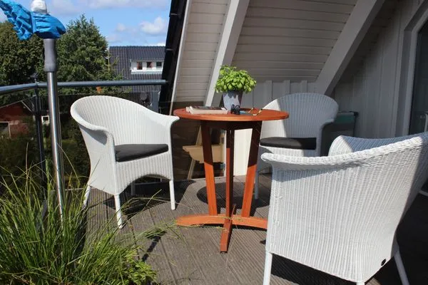 Balkon Mühlenstrasse 23 - Wohnung Oberdeck