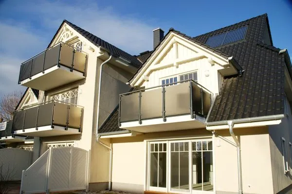 Hausansicht Neue Reihe Neue Reihe 28 - Wohnung Wolke 7