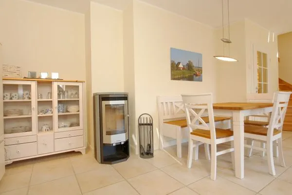 Esstisch Neue Reihe Neue Reihe 28 - Wohnung Ankerplatz