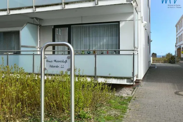 Fassade / Eingang Haus Meeresluft Ferienwohnung 2