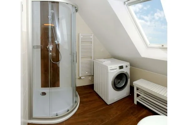 Badezimmer mit Dusche Neue Reihe Neue Reihe 28 - Wohnung Vogelnest