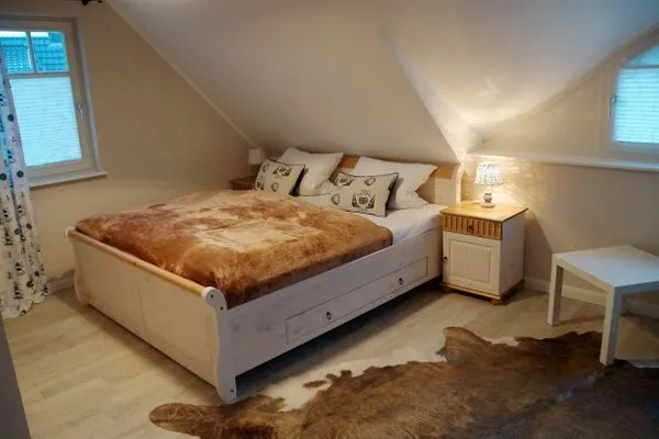 Schlafzimmer mit Doppelbett  Doppelhaushälfte - Isabella