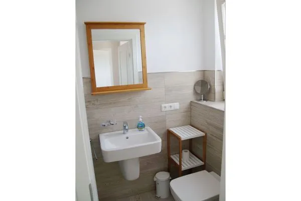 Gäste-WC  Doppelhaushälfte - Isabella