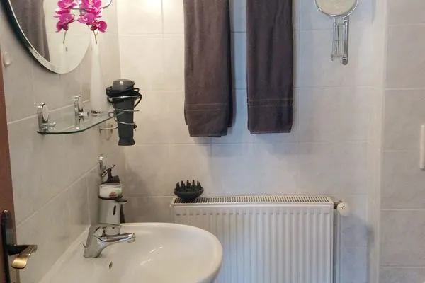 Badezimmer mit Dusche  Zur Wellenwiese 15