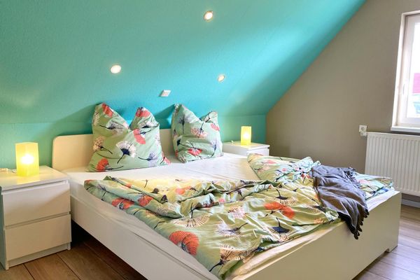 Schlafzimmer 2 mit Doppelbett